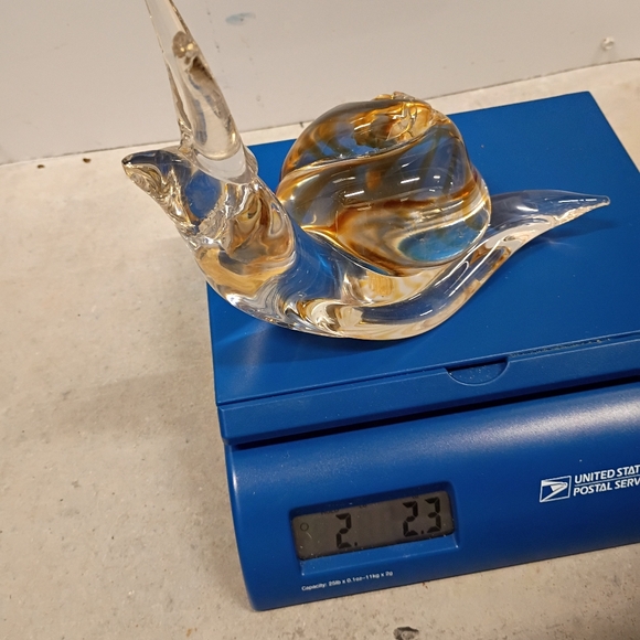 Elegant Italian Glass Snail Sculpture - Gold and Clear - Picture 14 of 16